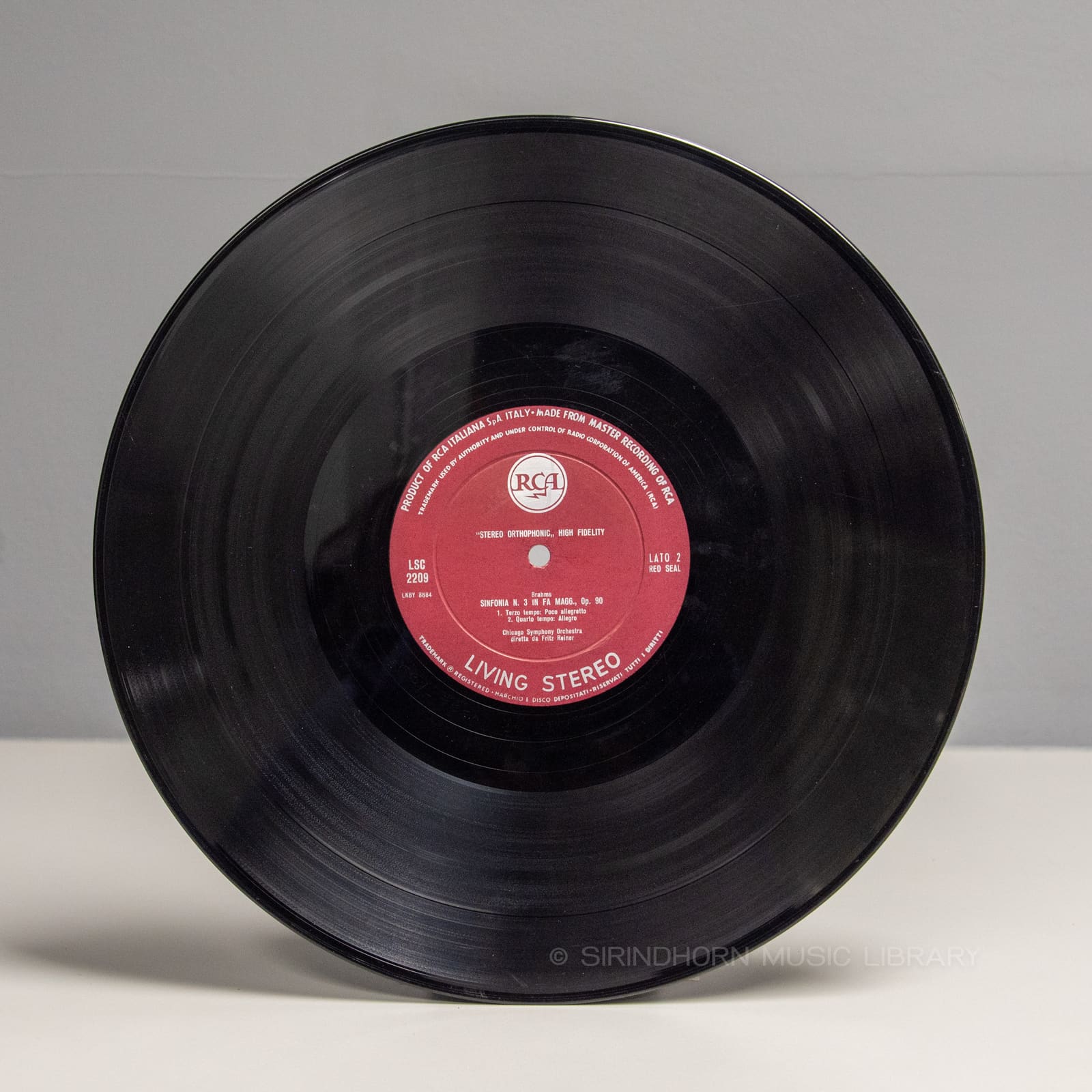 ป้ายแผ่นเสียง B — Brahms symphony. no. 3, Chicago symphony orchestra