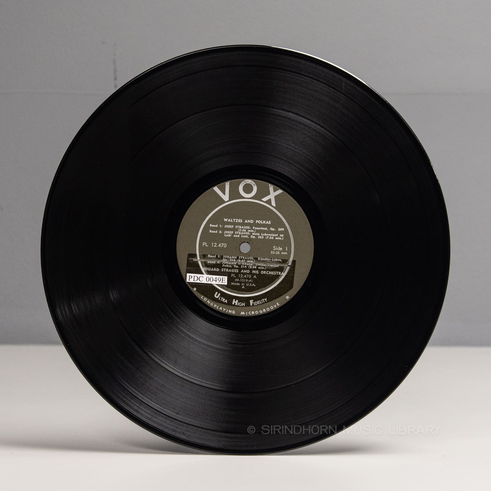 ป้ายแผ่นเสียง A — Johan & Josef Strauss Waltzes and Polkas