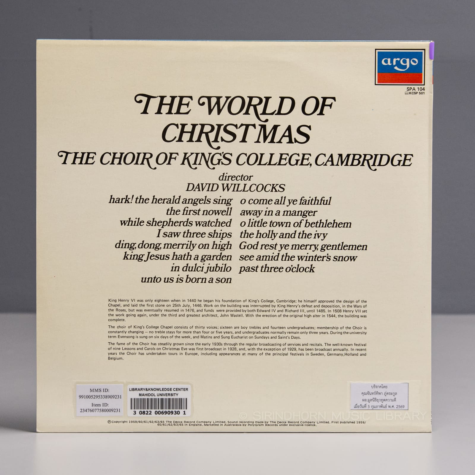 ปกหลัง — The World of Chrismas