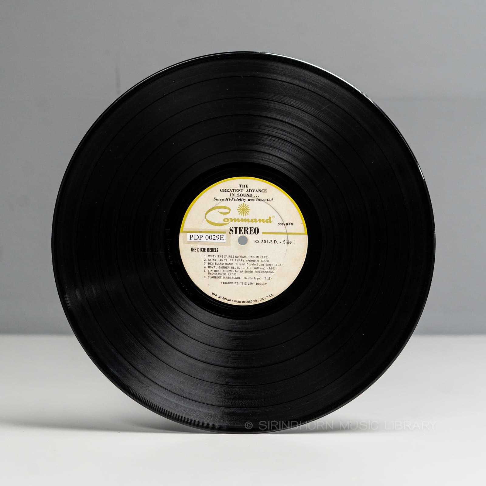 ป้ายแผ่นเสียง A — The Dixie Rebels strike back with true Dixieland Sound