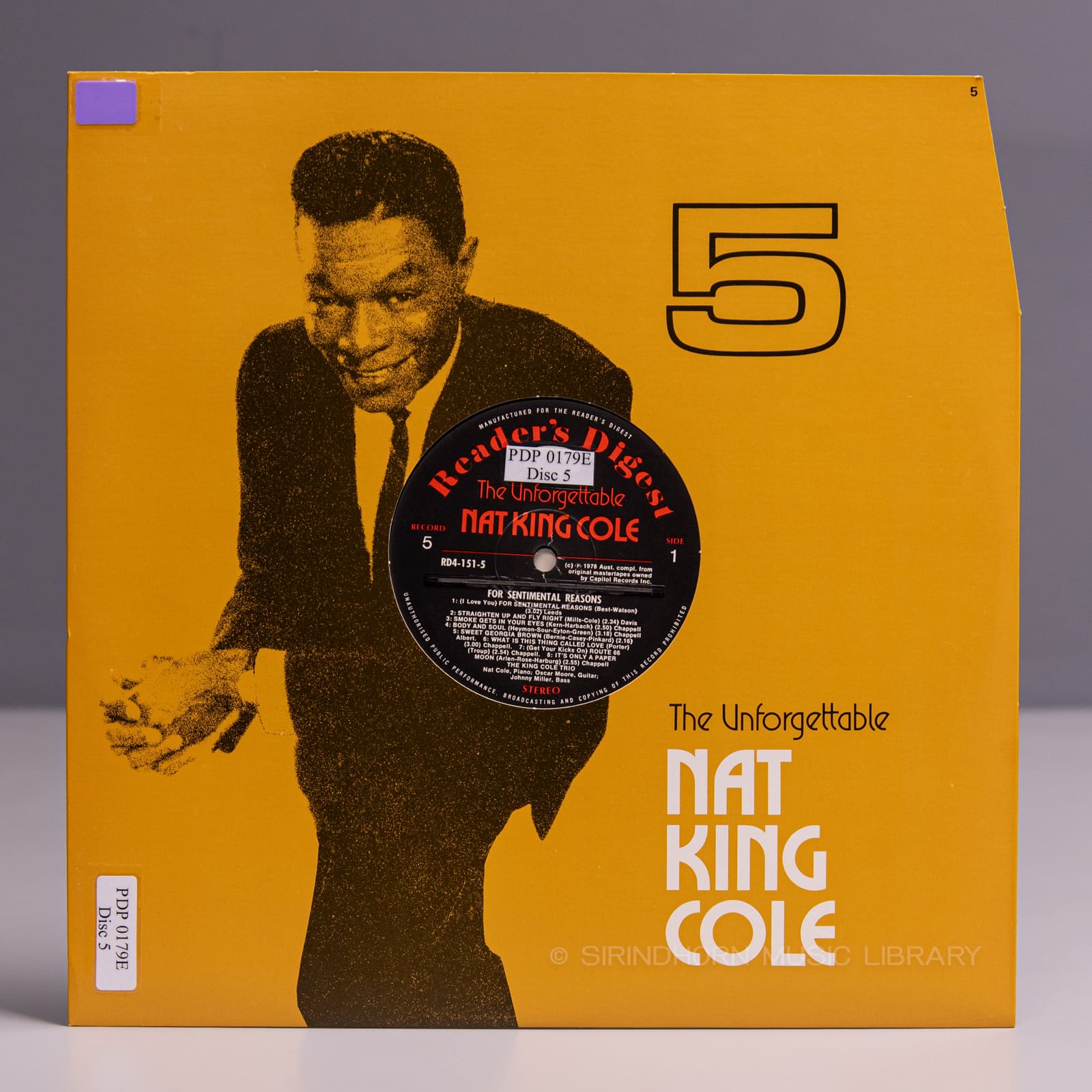 หน้าปกด้านใน 9 — Nat King Cole the unforgettable