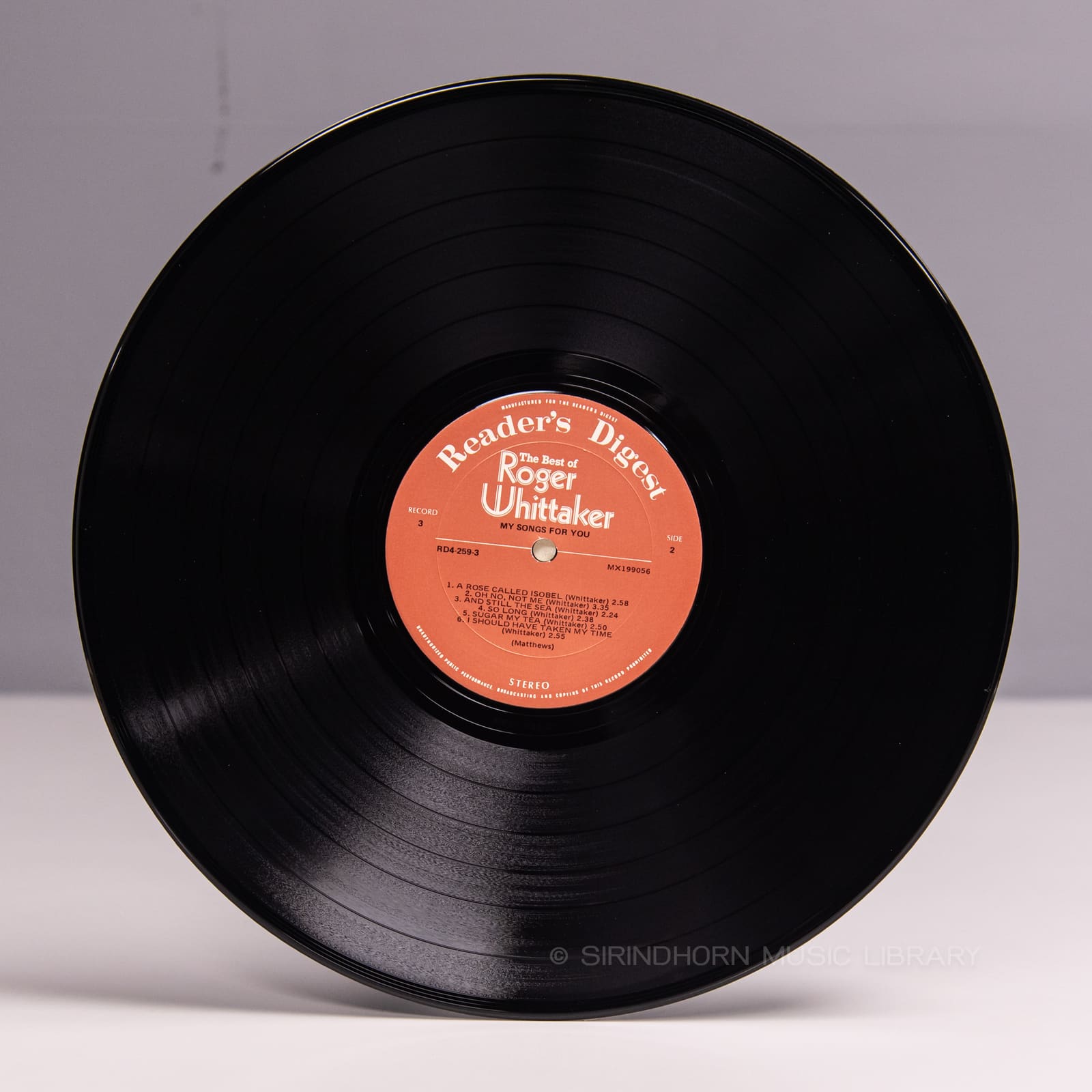 ป้ายแผ่นเสียง F — The best of Roger Whittaker 72 of his greatest hits