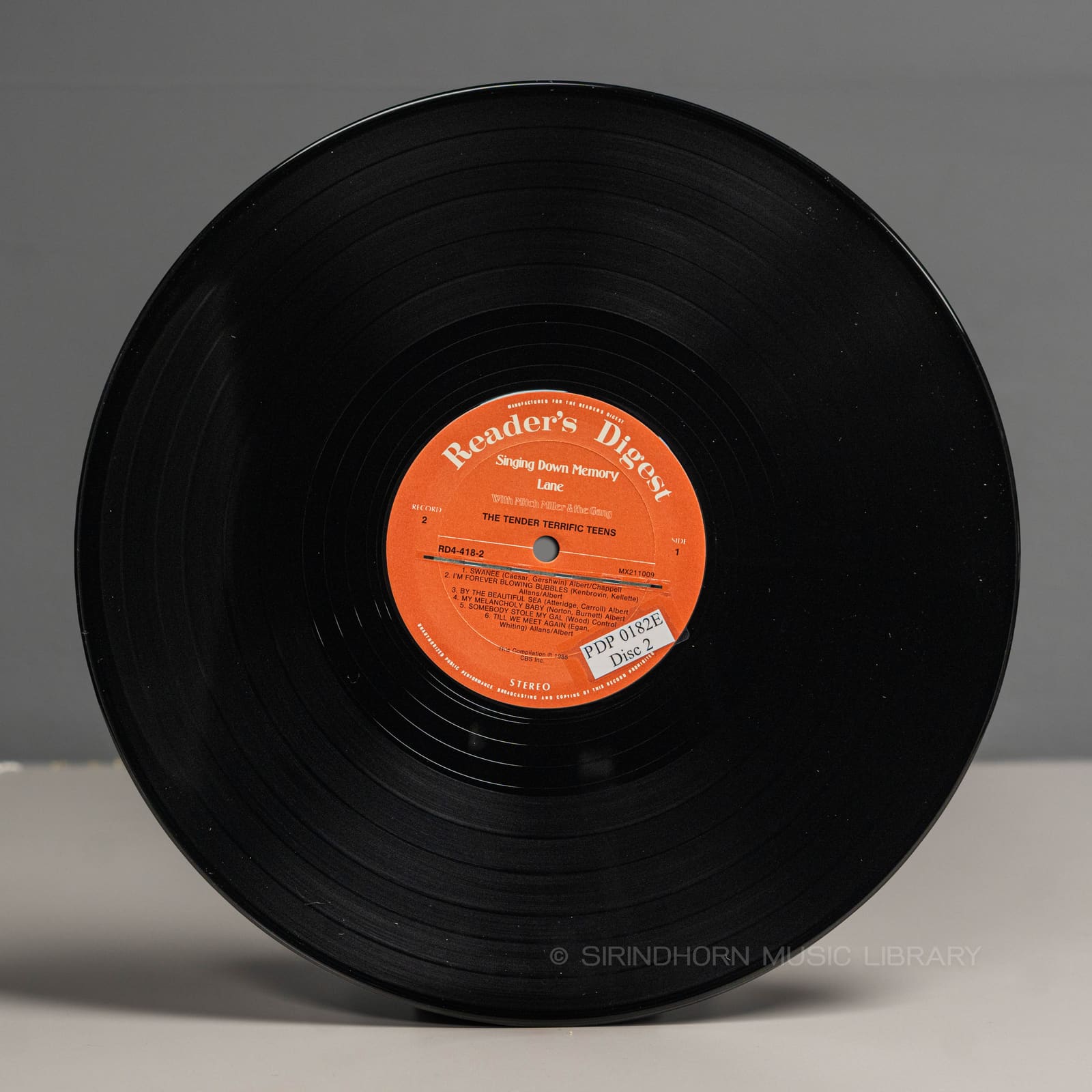 ป้ายแผ่นเสียง C — Singing down memory lane with Mitch Miller and the gang