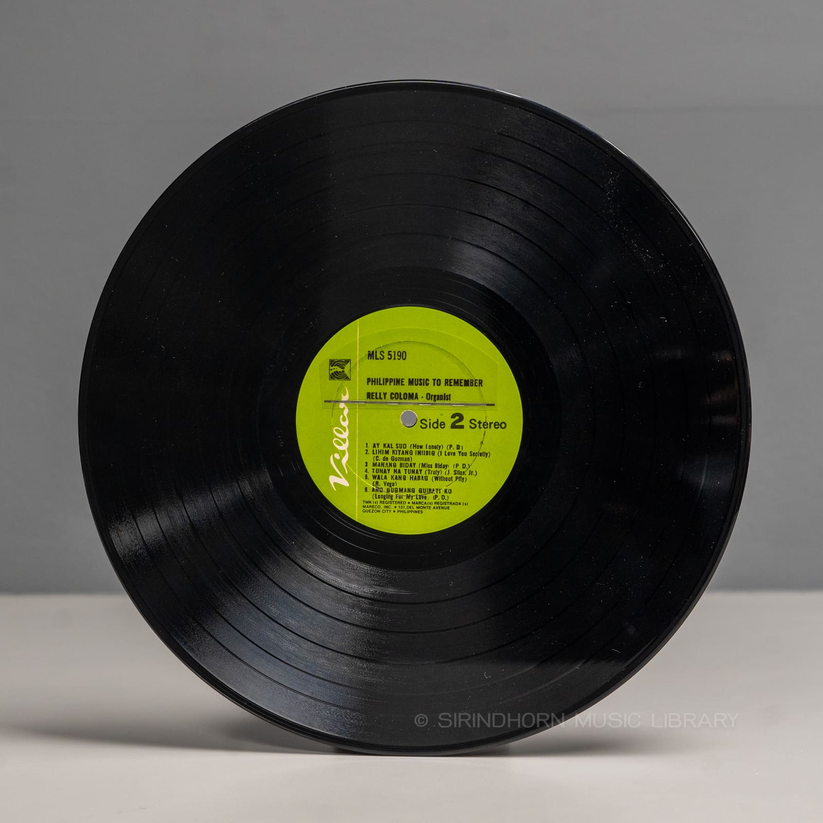 ป้ายแผ่นเสียง B — Philippine music to remember