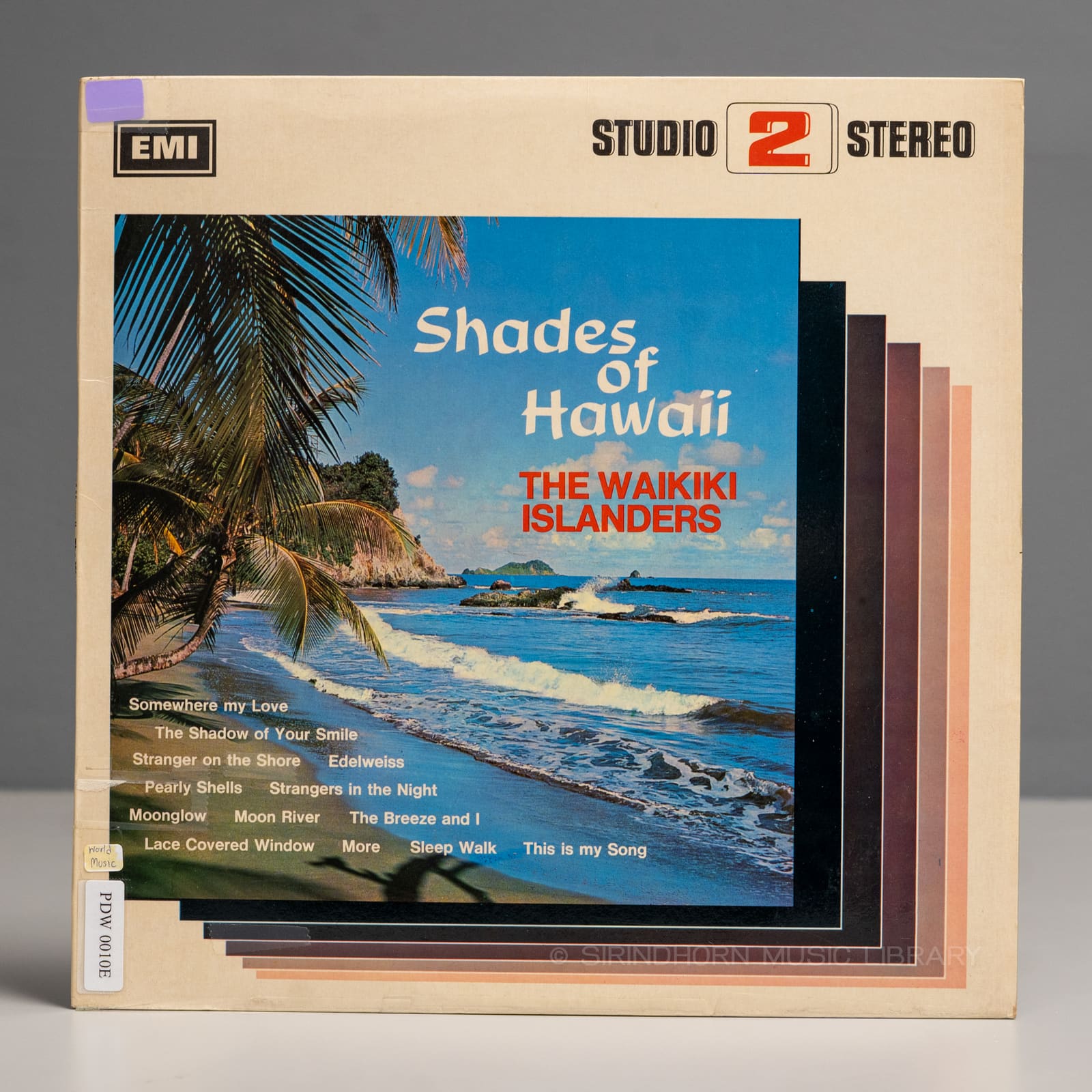 ปกแผ่น Shades of Hawaii