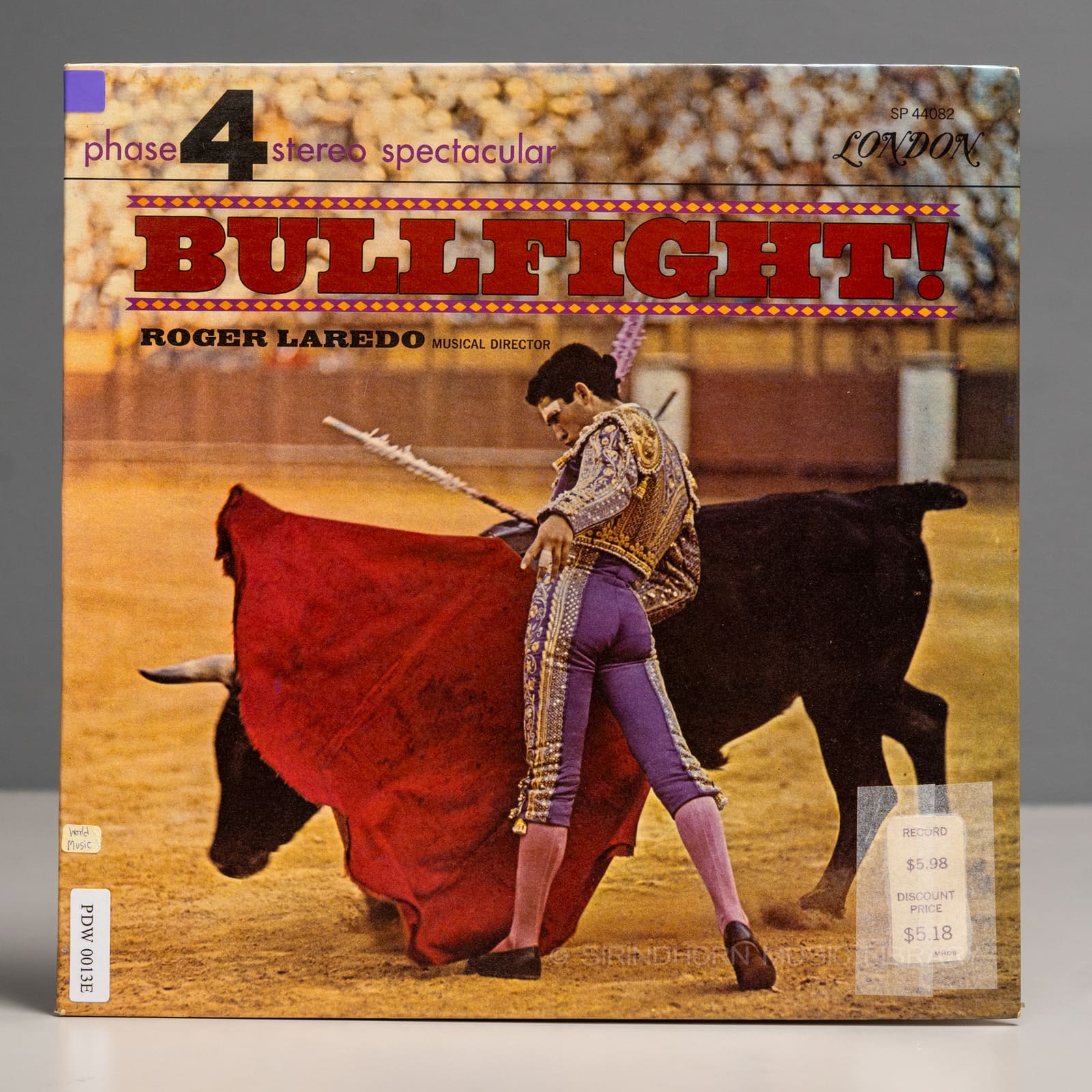 ปกแผ่น Bullfight!